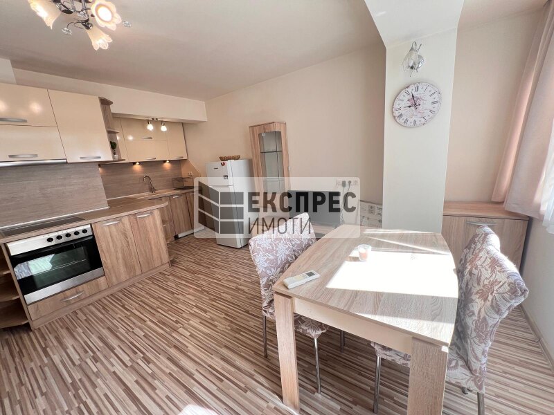 Обзаведен, Двустаен апартамент