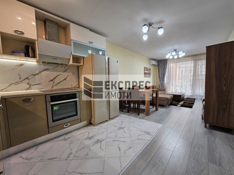 Нов, Обзаведен Двустаен апартамент