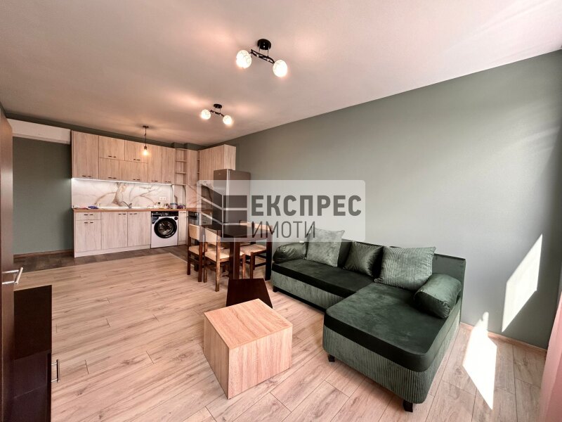 Möbliert, 1 Schlafzimmer Wohnung