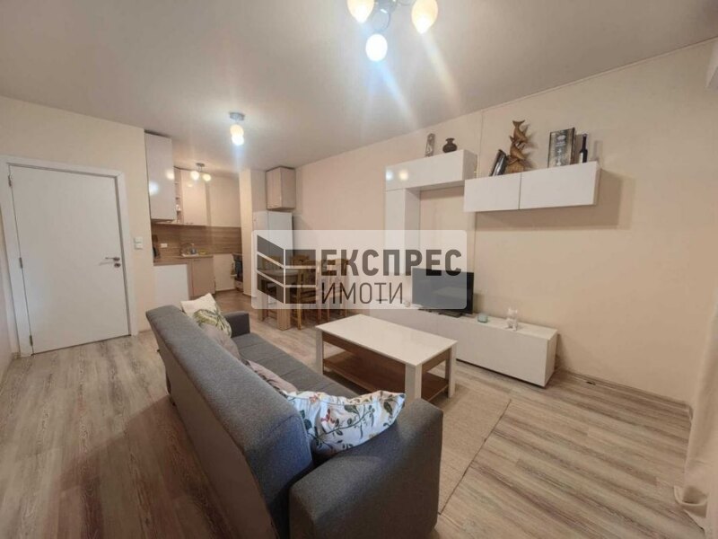 Furnished 1 bedroom apartment