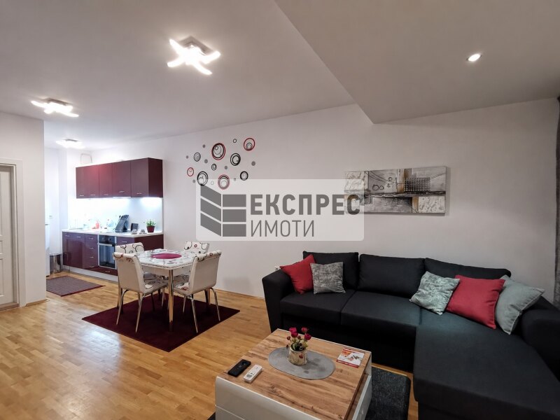 1 Schlafzimmer Wohnung