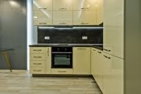 Обзаведен Двустаен апартамент, Център