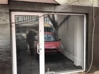 Необзаведен Магазин, Окръжна болница