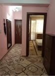 Обзаведен Тристаен апартамент, Червен площад