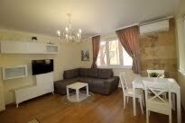 New, Luxury , Furnished 1 Schlafzimmer Wohnung, Center