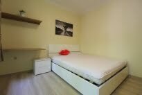 Möbliert 2 Schlafzimmer Wohnung, Regional hospital