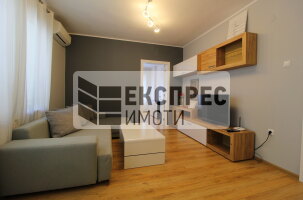 Нов, Луксозен, Обзаведен, Тристаен апартамент, Окръжна болница