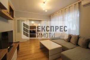 Нов, Луксозен, Обзаведен, Тристаен апартамент, Окръжна болница