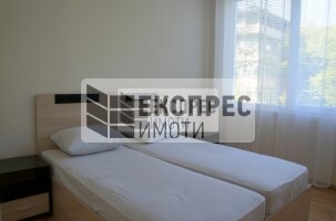 Нов, Луксозен, Обзаведен, Тристаен апартамент, Окръжна болница