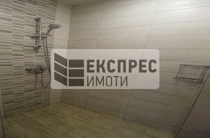Нов, Луксозен, Обзаведен, Тристаен апартамент, Окръжна болница