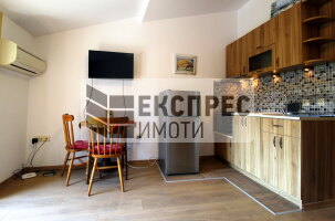 Обзаведен Едностаен апартамент, Гръцка махала