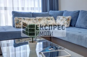 Нов, Обзаведен Двустаен апартамент, Център