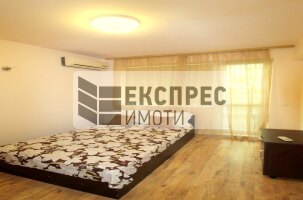 Обзаведен Тристаен апартамент, Окръжна болница