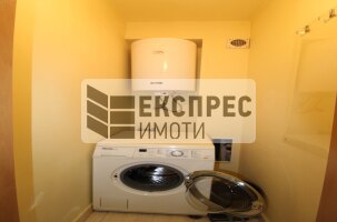 Обзаведен Тристаен апартамент, Окръжна болница