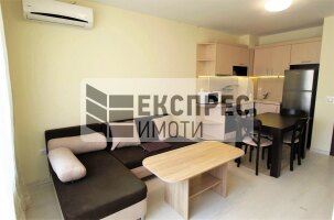New, Furnished 1 Schlafzimmer Wohnung, Regional hospital