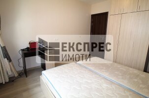 New, Furnished 1 Schlafzimmer Wohnung, Regional hospital
