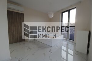 Нов, Обзаведен Двустаен апартамент, Левски