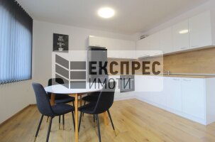 Нов, Обзаведен Двустаен апартамент, Център