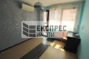  3 Schlafzimmer Wohnung, Greek area