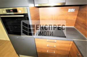 Обзаведен, Тристаен апартамент, Център
