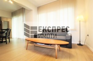Обзаведен, Тристаен апартамент, Център