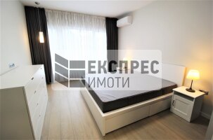 Обзаведен, Тристаен апартамент, Център