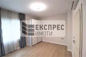 Обзаведен, Тристаен апартамент, Център