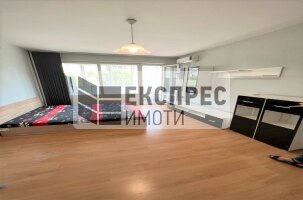 Обзаведен, Двустаен апартамент, Окръжна болница