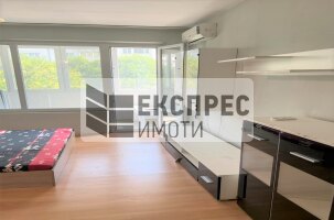 Обзаведен, Двустаен апартамент, Окръжна болница