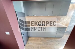Обзаведен, Двустаен апартамент, Окръжна болница
