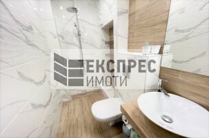Обзаведен, Двустаен апартамент, Окръжна болница