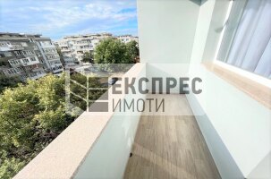 Обзаведен, Двустаен апартамент, Окръжна болница