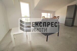 Нов, Обзаведен Двустаен апартамент, Гранд Мол Варна