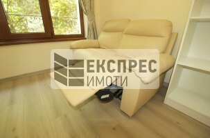 Луксозно, Обзаведен Двустаен апартамент, Окръжна болница