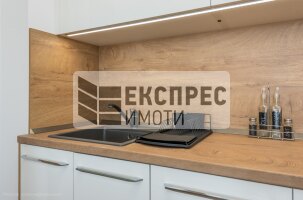  1 Schlafzimmer Wohnung, Trakata