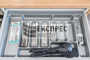  1 Schlafzimmer Wohnung, Trakata