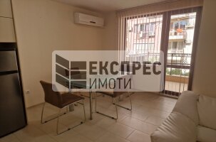 Обзаведен, Двустаен апартамент, Окръжна болница