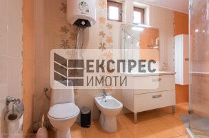  2 Schlafzimmer Wohnung, Greek area