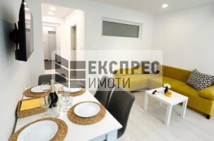 Обзаведен, Нов, Луксозен Тристаен апартамент, Гръцка махала