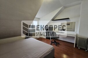 Обзаведен Тристаен апартамент, Лятно кино Тракия