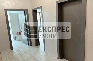 Нов, Обзаведен Тристаен апартамент, Бриз