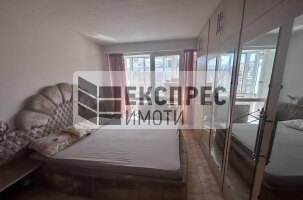 Möbliert, 3 Schlafzimmer Wohnung, Palace of Culture and Sports