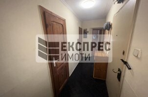Möbliert, 3 Schlafzimmer Wohnung, Palace of Culture and Sports