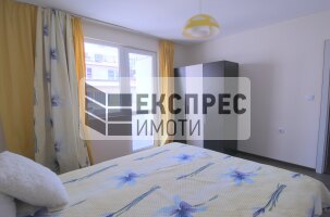 Обзавeден Тристаен апартамент, Окръжна болница