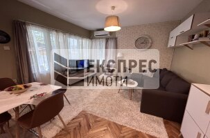 Обзаведен Тристаен апартамент, Център