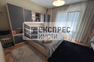 Обзаведен Тристаен апартамент, Център