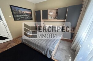 Обзаведен Тристаен апартамент, Център
