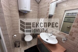 Обзаведен Тристаен апартамент, Център