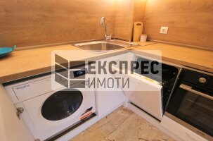 Луксозно, Обзаведен Двустаен апартамент, Окръжна болница