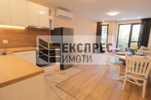 Луксозно, Обзаведен Двустаен апартамент, Окръжна болница